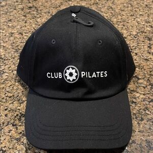 NWT black Club Pilates Lululemon baseball cap, S/M
